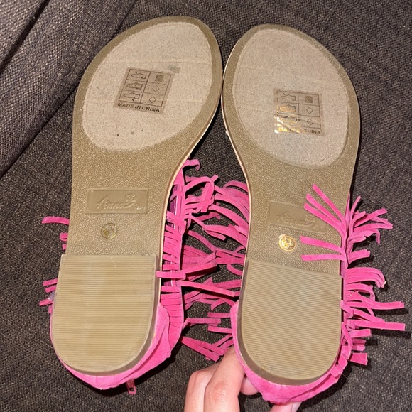 Anna Fringe Sandals - Picture 8 of 8